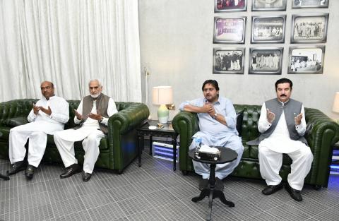 Faisal Karim Kundi visited the residence of Speaker Punjab Assembly Malik Muhammad Ahmad Khan and offer condolence over the demise of his sister.