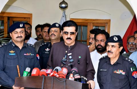 Governor Khyber Pakhtunkhwa Faisal Karim Kundi visited CMH Dera,
