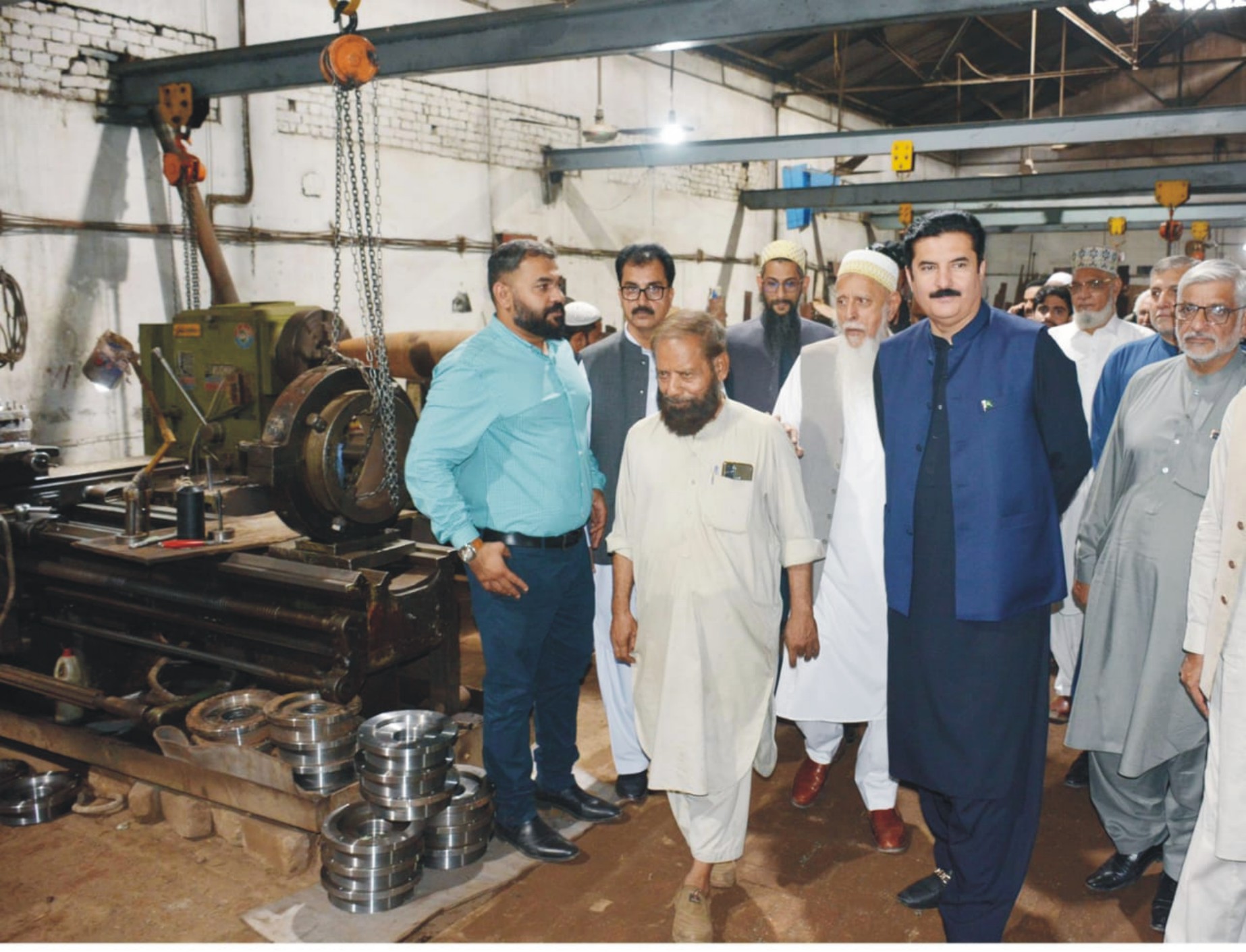 Governor Khyber Pakhtunkhwa Faisal Karim Kundi visits Daudsons Armory at Industrial Estate, Kohat Road, Peshawar on Monday.