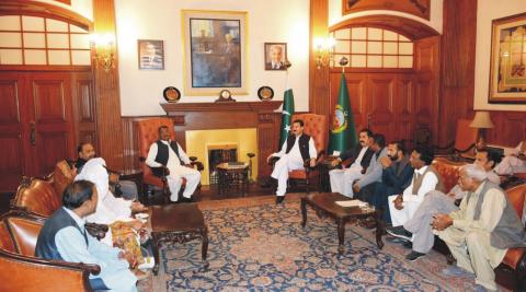 Governor Khyber Pakhtunkhwa Faisal Karim Kundi called on by PPP Minority Wing representative delegation led by Aly Sadiq divisional president at Governor House on THURSDAY.