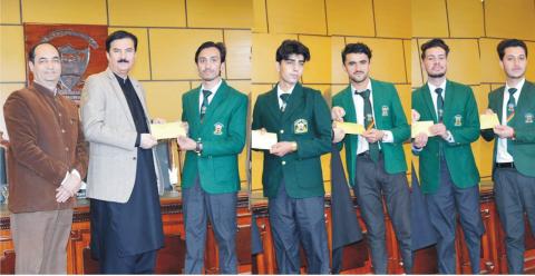 Governor Khyber Pakhtunkhwa Faisal Karim Kundi attends interactive session with students at Edwardes College. The Governor also distributes Scholarships cheques amongst merged district’s students enrolled in Edwardes College.